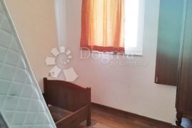 APARTMANSKA KUĆA ČIOVO/OKRUG/RASTIĆI (4+1 APARTMAN), Delnice, Casa