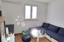 APARTMANSKA KUĆA ČIOVO/OKRUG/RASTIĆI (4+1 APARTMAN), Delnice, Casa