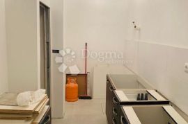 Banderovo 48m2 dvosoban stan, Rijeka, Flat