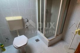 OPATIJA- stan ( etaža), 160 m2, 4 s kl., POGLED, OKUĆNICA, Opatija, Daire