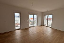 ZADAR, PLOVANIJA - Predivan penthouse u novogradnji, Zadar, Wohnung