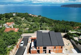 OPATIJA, SV. JELENA - villa 250m2 s panoramskim pogledom na more i bazenom + uređena okućnica 1200m2, Mošćenička Draga, Σπίτι