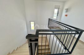 ZADAR, PRIVLAKA - Luksuzni penthouse pokraj mora, Privlaka, Wohnung