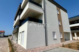 ZADAR, PRIVLAKA - Luksuzni penthouse pokraj mora, Privlaka, Wohnung