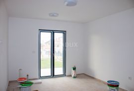 ISTRA, NOVIGRAD - Stan u prizemlju sa vrtom, blizina mora!, Novigrad, Appartement