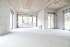 Zagreb, Mlinovi, vrhunski penthouse (roh-bau) NKP 204,07 m2, garaža, vrt, spremište, Zagreb, Apartamento