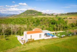 ISTRA, MOTOVUN - Nestvarna vila s prekrasnim pogledom!, Motovun, Maison