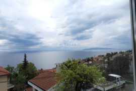 VOLOSKO, OPATIJA- stan 121m2 s panoramskim pogledom na more, Opatija, شقة