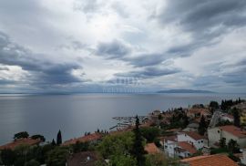 VOLOSKO, OPATIJA- stan 121m2 s panoramskim pogledom na more, Opatija, شقة