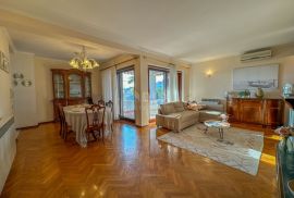 OPATIJA, IČIĆI - vrhunska kuća s 4 apartmana, vrt, blizina mora i Opatija, Opatija - Okolica, Maison