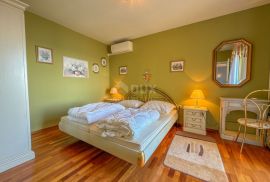 OPATIJA, LOVRAN - elegantan stan u kući, 300m od mora, pogled, terasa, Lovran, Appartement