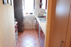 OPATIJA- stan 110m2 DB+3S s panoramskim pogledom na more + okućnica, Opatija, Appartment