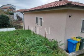 Prodaja samostojeće kuće u Viškovu  P+1  180 m2, Viškovo, House