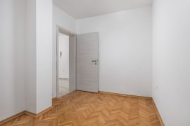 Prodaja stana u Malinskoj 3S+DB   88 M2 200 metara od mora, Malinska-Dubašnica, Kвартира