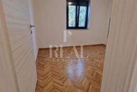 Prodaja stana u Malinskoj 3S+DB   88 M2 200 metara od mora, Malinska-Dubašnica, Kвартира