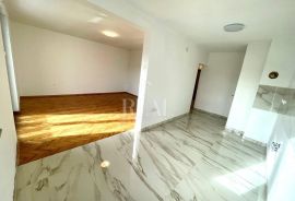 Prodaja stana u Malinskoj 3S+DB   88 M2 200 metara od mora, Malinska-Dubašnica, Kвартира