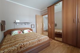 Kuća u nizu s pogledom na more, Kostrena, Appartement