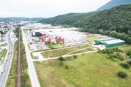 Proizvodno-skladišnji objekat Binježevo, Hadžići, Propiedad comercial