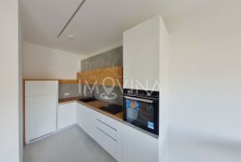 Četverosoban stan 100m2 Koševsko brdo, Sarajevo Centar, Appartment