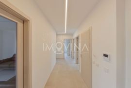 Četverosoban stan 100m2 Koševsko brdo, Sarajevo Centar, Appartment