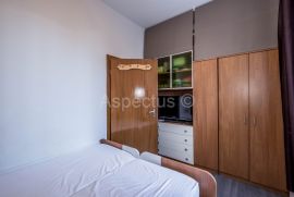 Dva apartmana, nadomak Arene, Pula, Centar, Pula, Διαμέρισμα