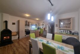 NOVI VINODOLSKI, stan 81m2, prizemlje, Novi Vinodolski, Wohnung