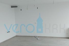 Malinska, okolica, vrhunski prenthouse s prekrasnim panoramskim pogledom na more, Malinska-Dubašnica, Apartamento