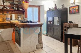 Dobrinj, otok Krk, obnovljena rustikalna kuća, 80m2, pogled, prodaja, Dobrinj, House