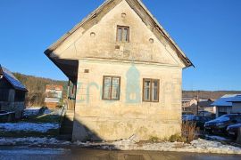 Gorski kotar, Čabar, Prezid, samostojeća obiteljska kuća, prodaja, Čabar, Casa