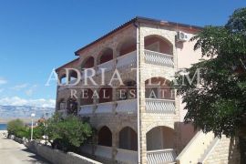 APARTMANSKA KUĆA - VIR, Vir, بيت