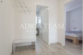 APARTMANSKA KUĆA S POGLEDOM NA MORE, 250 M OD MORA, BIBINJE - ZADAR, Bibinje, Σπίτι