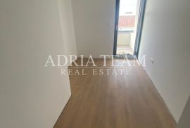 NOVO U PONUDI!! APARTMANI NA TOP LOKACIJI, 100 m OD MORA, PETRČANE - ZADAR, Zadar - Okolica, Kвартира