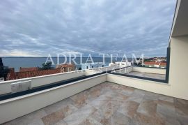 NOVO U PONUDI!! APARTMANI NA TOP LOKACIJI, 100 m OD MORA, PETRČANE - ZADAR, Zadar - Okolica, Kвартира