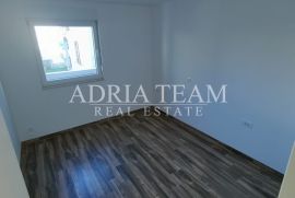 APARTMANI U NOVOGRADNJI, 200 M OD MORA, VIR - ZADAR, Vir, Appartment