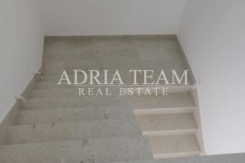 APARTMANI U NOVOGRADNJI, 200 M OD MORA, VIR - ZADAR, Vir, Appartment