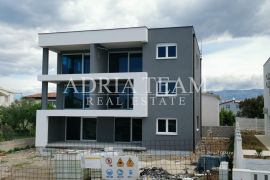 APARTMANI U NOVOGRADNJI, 200 M OD MORA, VIR - ZADAR, Vir, Appartment