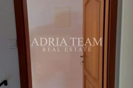 APARTMAN S 2 SPAVAĆE SOBE I POGLEDOM NA MORE, 50 M OD MORA, POVLJANA - PAG, Povljana, Appartment