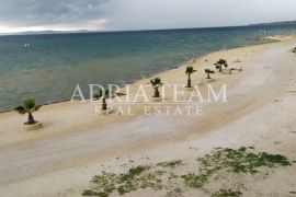 APARTMANI PRVI RED DO MORA, VIR - ZADAR, Vir, شقة