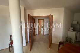 KUĆA S 10 APARTMANA, POGLED NA MORE - PETRČANE, Zadar - Okolica, Maison