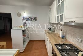 STAN NA PRVOM KATU STAMBENE ZGRADE - PLOVANIJA, ZADAR, Zadar, Appartment