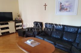 APARTMANSKA KUĆA S 8 STAMBENIH JEDINICA - DIKLO, ZADAR, Zadar, بيت