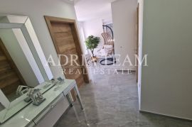 DVOETAŽNI APARTMANI 60 m OD MORA, NOVOGRADNJA - VIR, Vir, Apartamento