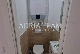 PRILIKA!!! APARTMAN NA 2. KATU STAMBENE ZGRADE, POGLED NA MORE - DIKLO, ZADAR, Zadar, Apartamento