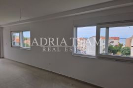 APARTMANI U BLIZINI PLAŽE, ZGRADA 2. NOVOGRADNJA, 150 m OD MORA - PRIVLAKA, Privlaka, Daire