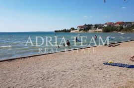 KUĆA PRIZEMNICA S POGLEDOM NA MORE, 350 m OD MORA, LJUBAČ - ZADAR, Ražanac, Ev