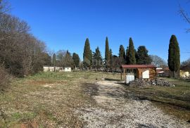 ISTRA,BARBAN - Građevinsko zemljište u samom centru naselja, Barban, Terrain