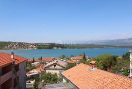 OTOK KRK, uvala Soline - Dvosobni apartman s pogledom na more, Dobrinj, Διαμέρισμα