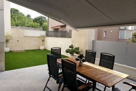 OTOK KRK, NJIVICE - Moderan apartman na 2 minute od mora, Omišalj, Daire