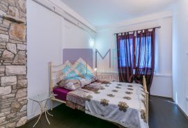 Ližnjan, jednosoban stan 43m2 u prizemlju, namješteno, Ližnjan, Appartment