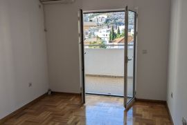 Dvosoban stan u Crvenoj gradi, Budva, Appartement